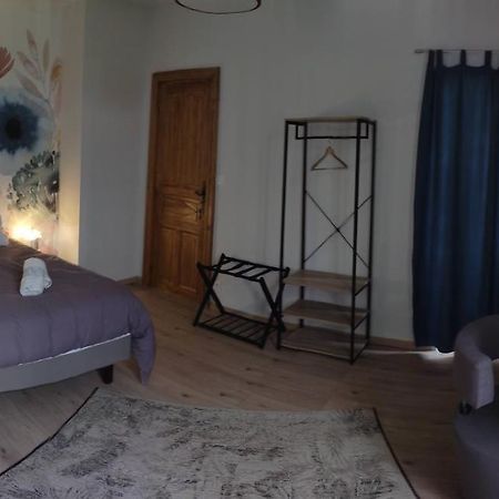 Domaine Les Garrigues Bed & Breakfast Puygaillard-de-Quercy Ngoại thất bức ảnh