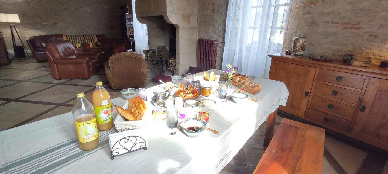 Domaine Les Garrigues Bed & Breakfast Puygaillard-de-Quercy Ngoại thất bức ảnh
